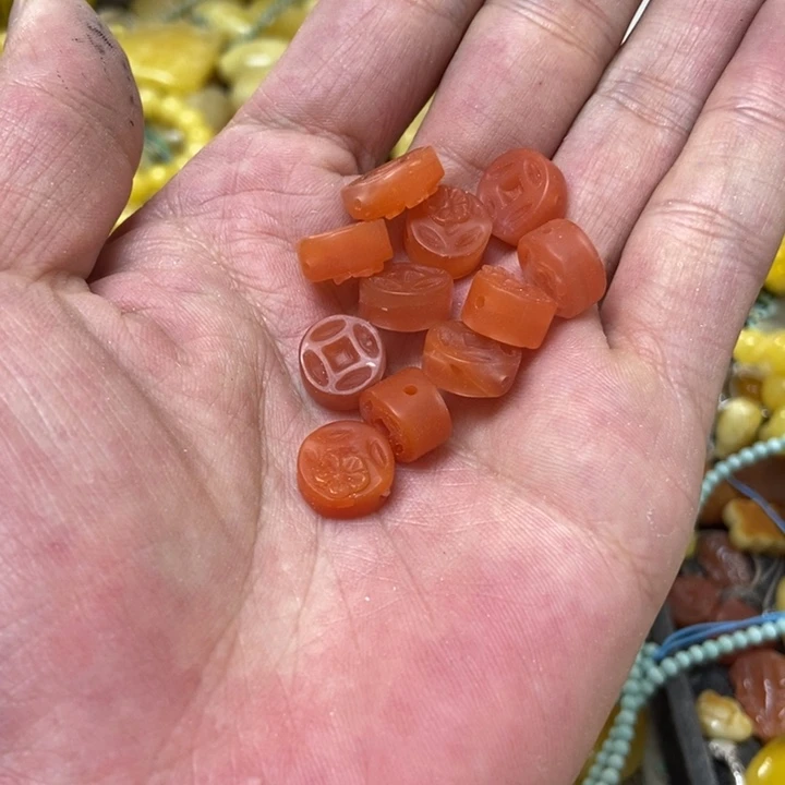 未镶嵌吊坠南红玛瑙多样性发货其一
