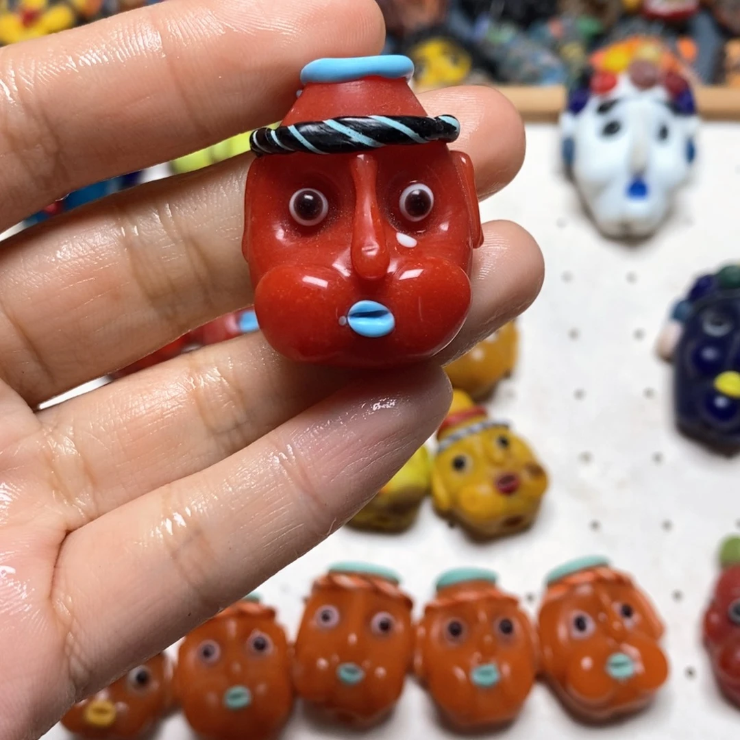 琉璃颈饰印度尼西亚嘟嘟脸