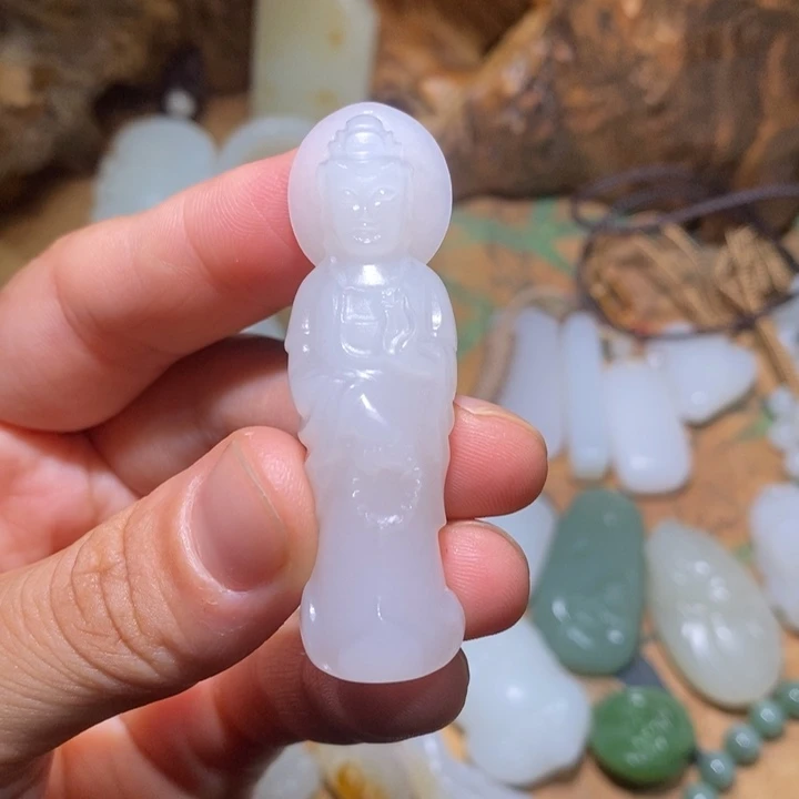 和田玉（糖玉）未镶嵌颈饰
