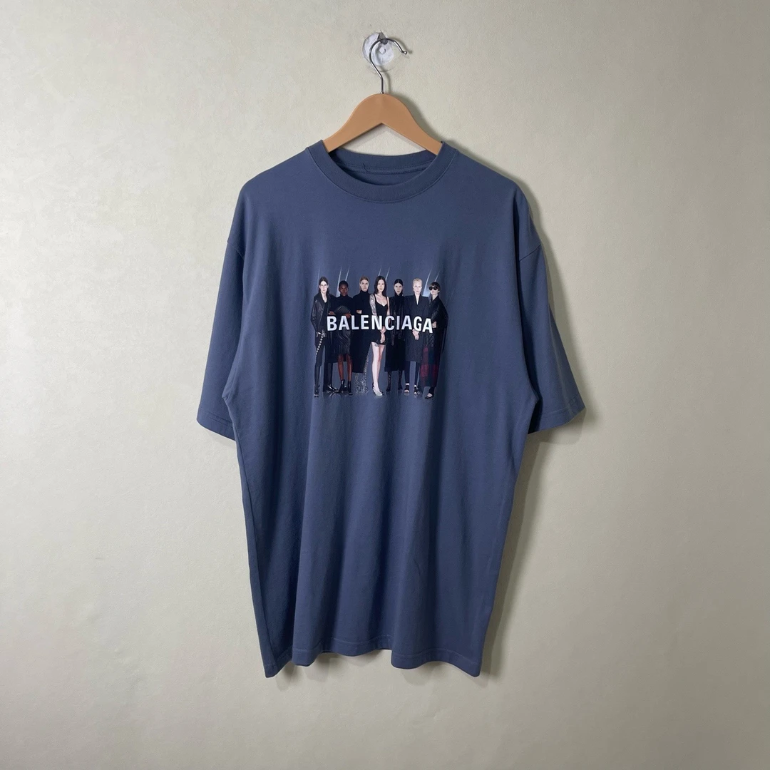 99新 Balenciaga/巴黎世家  雾霾蓝人像模特圆领短袖/XS码 无领标