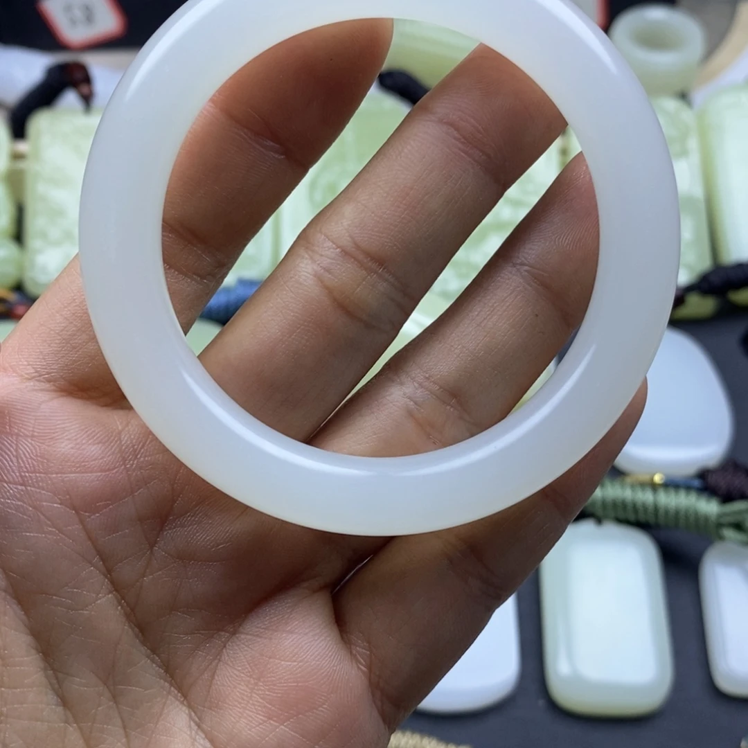 三*天然青海时尚手镯