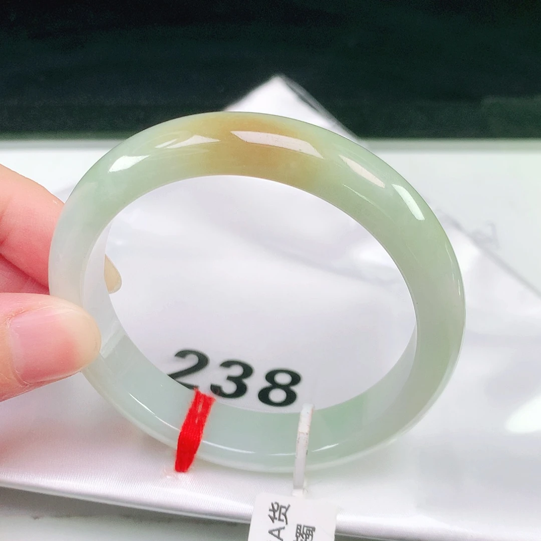 未镶嵌手镯翡翠238