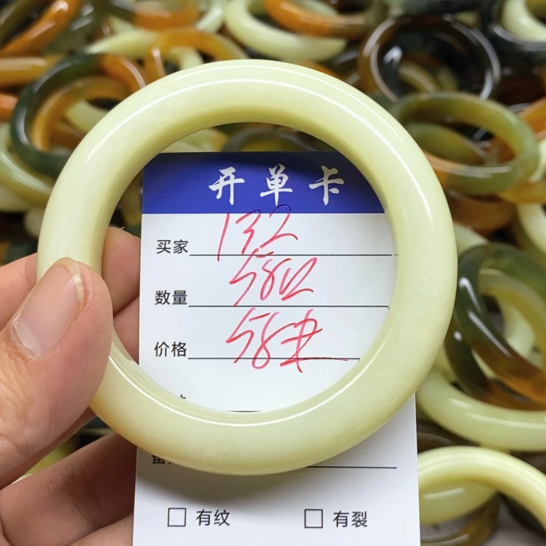未镶嵌蛇纹石玉手镯
