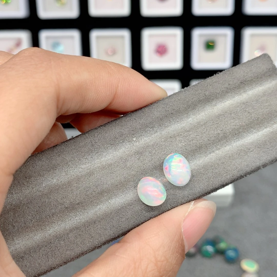 欧泊裸石未镶嵌来****猫白