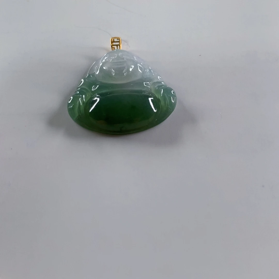 翡翠未镶嵌颈饰佛公