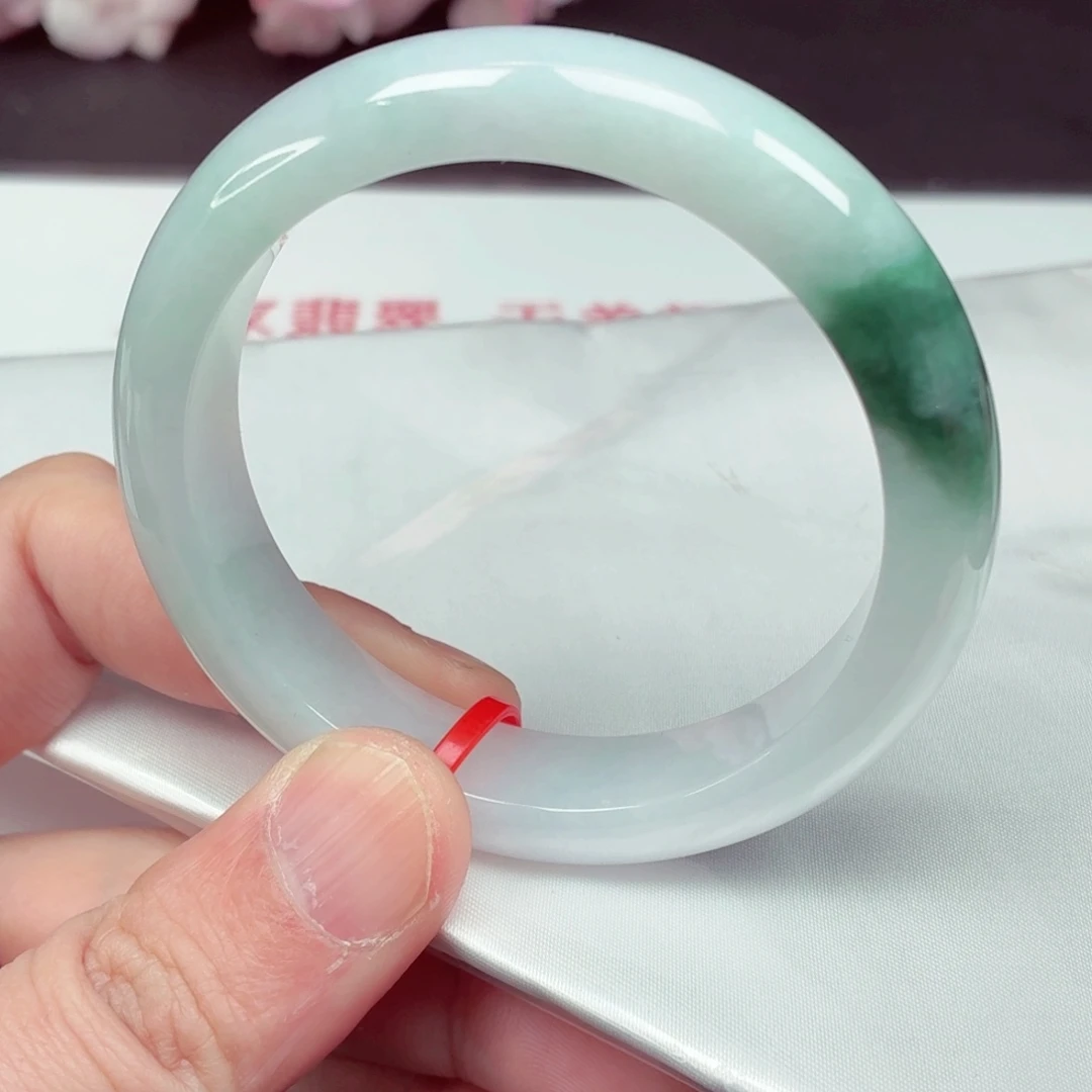 翡翠未镶嵌手镯55圈