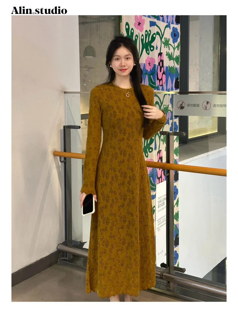 【Alin】（蕾丝黄）（加绒）秋冬圆领长袖时尚气质高定显瘦长款连衣裙
