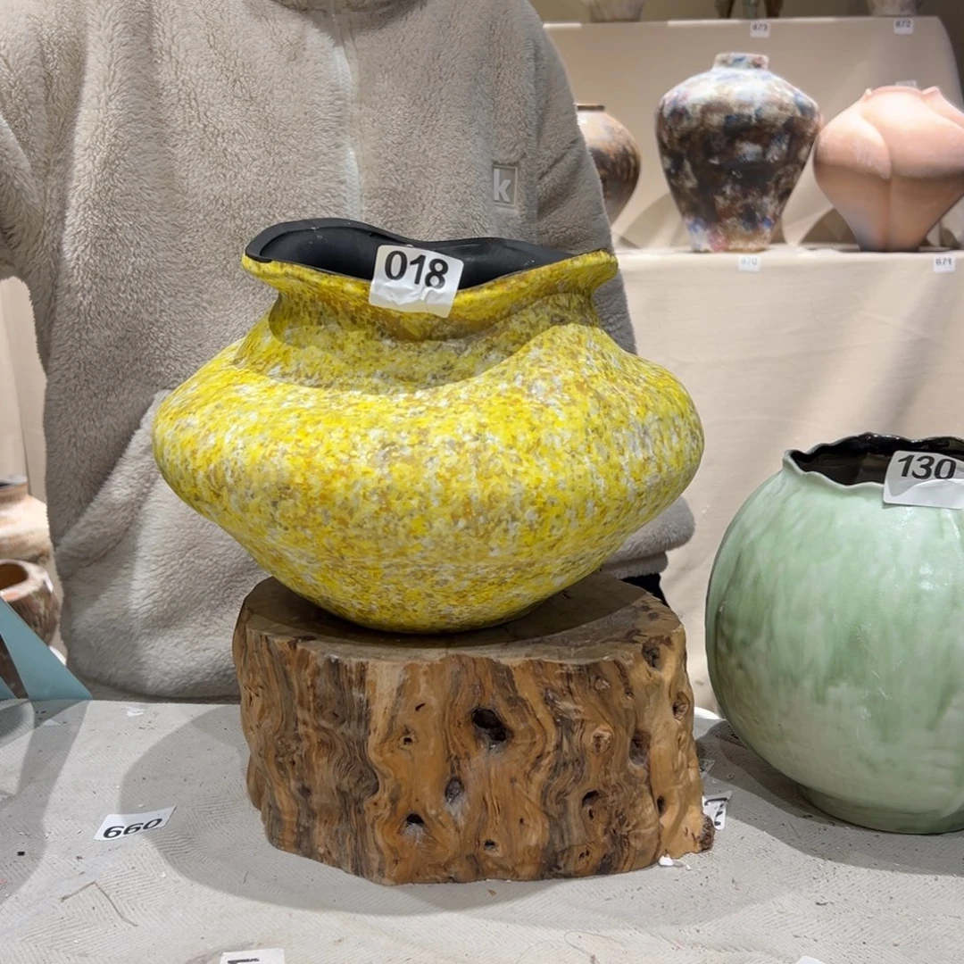 景德镇高温陶瓷18G8阿平左右的话，我