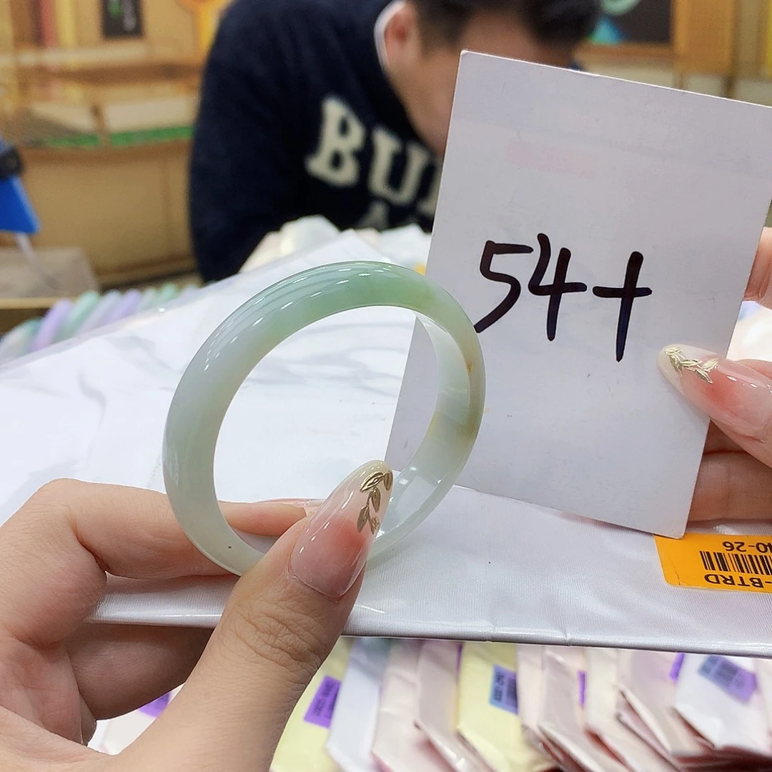 未镶嵌手镯翡翠000……