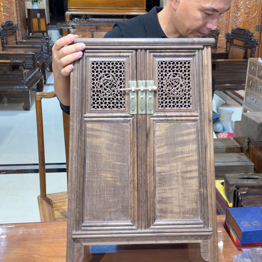 金丝楠十***！阴沉金丝楠圆角柜2