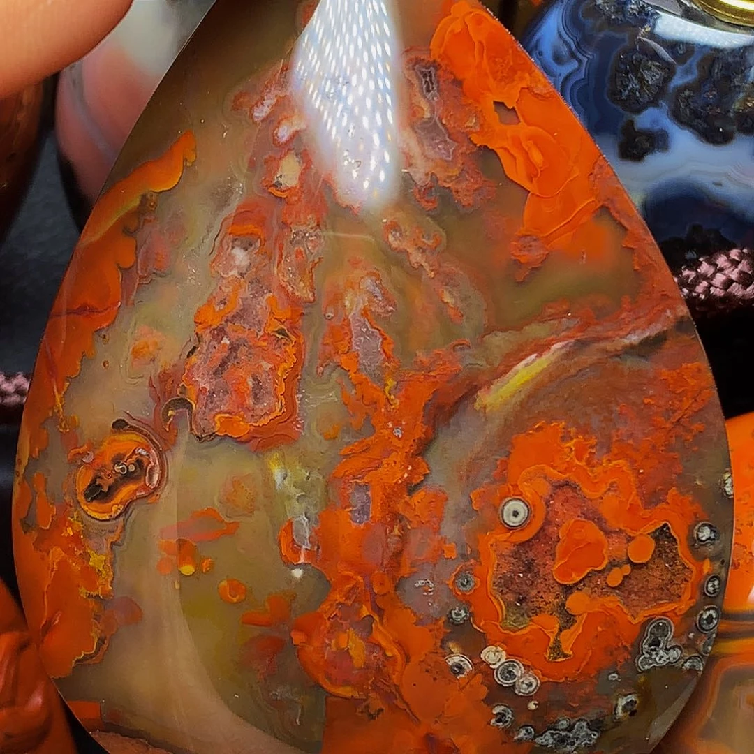 未镶嵌颈饰玛瑙/玉髓26