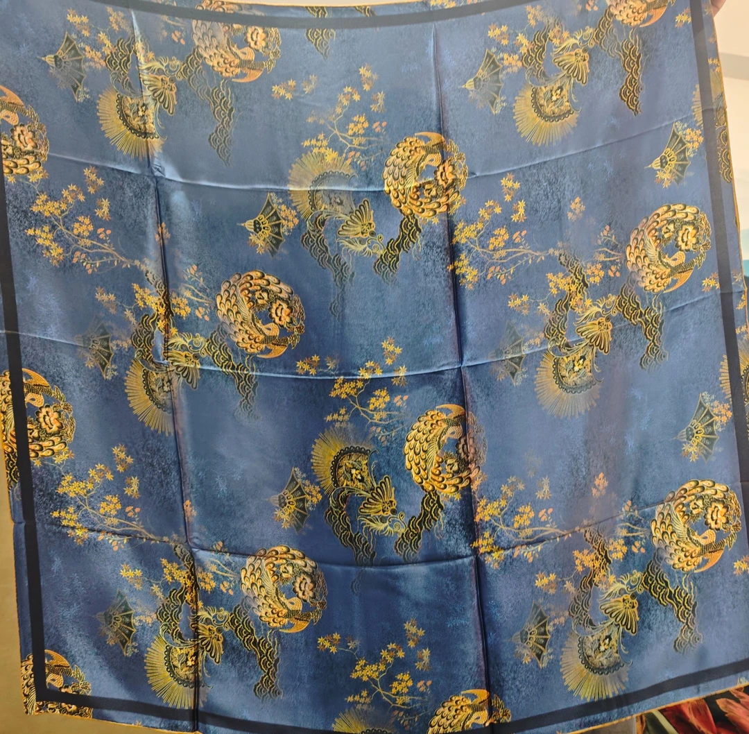 秋季新款 宫丽106cm方巾桑蚕丝素绉缎大披肩送礼必备丝巾SZD57