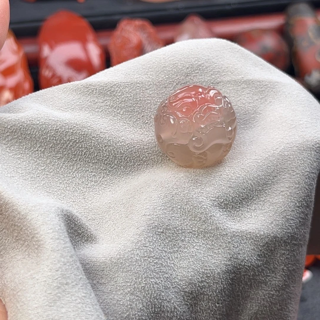 南红玛瑙未镶嵌手链