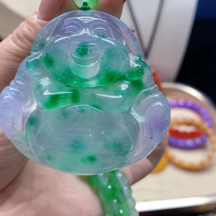 翡翠颈饰未镶嵌吊坠