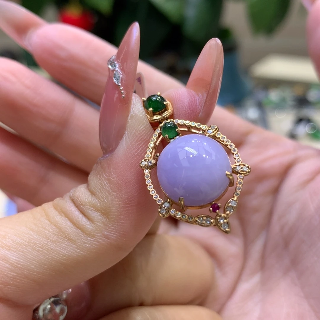 翡翠吊坠(不含链)18K金镶嵌翡翠