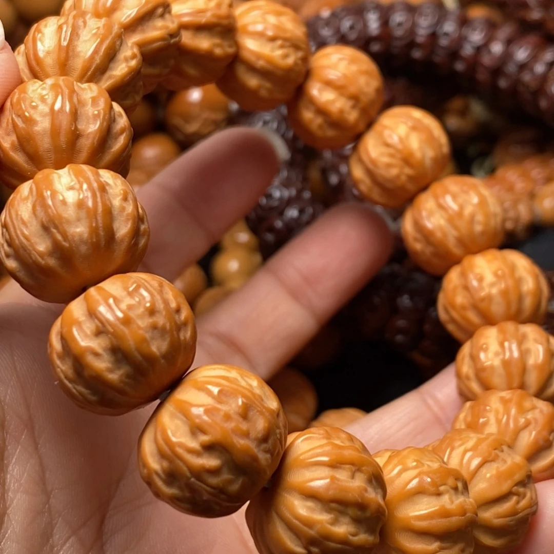 猴头核桃手串猴头