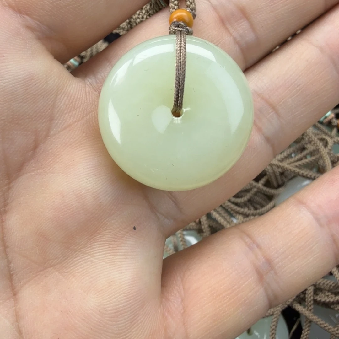 和田玉（糖玉）未镶嵌手链