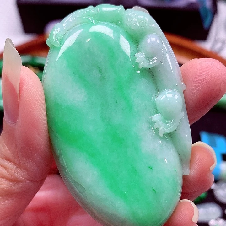 颈饰未镶嵌翡翠翡翠