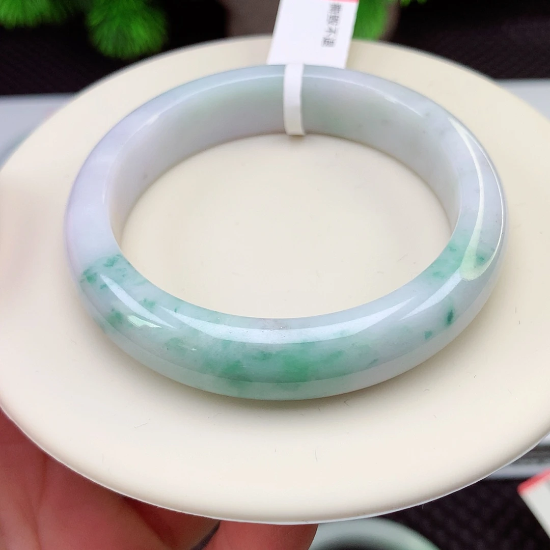 翡翠未镶嵌手镯53mm