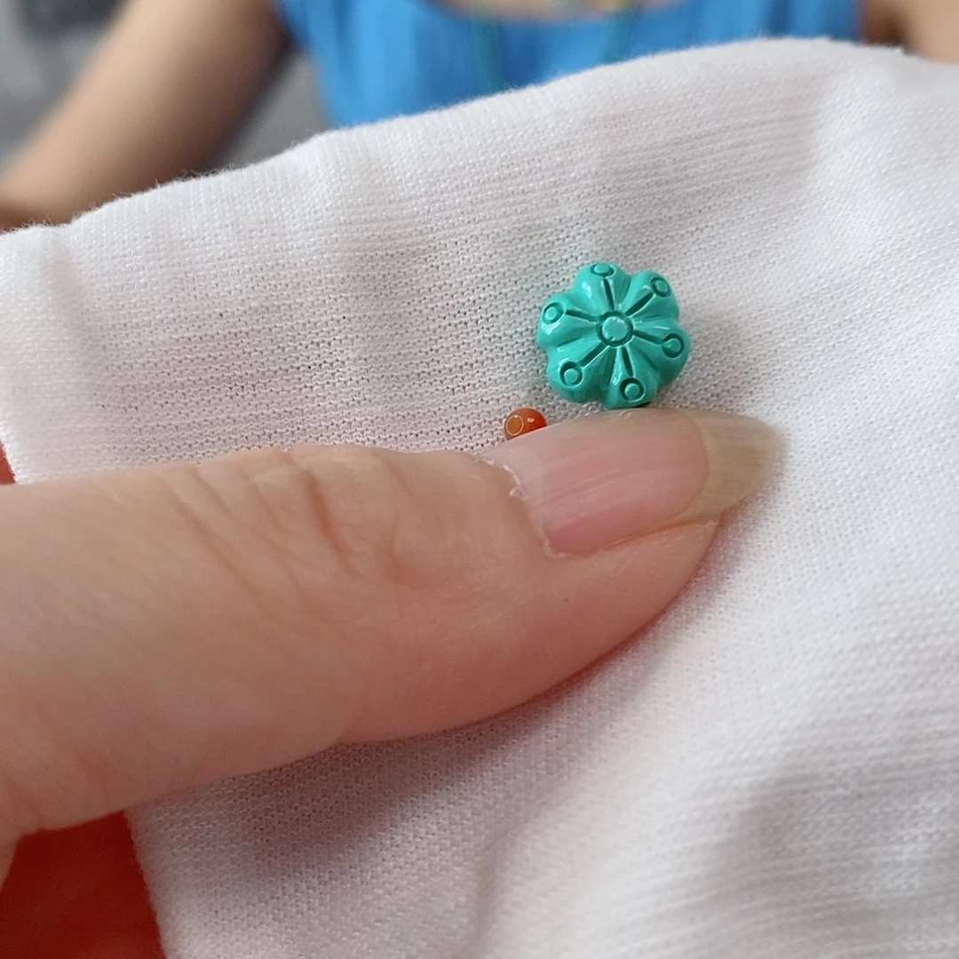 南红玛瑙未镶嵌珠宝奇石