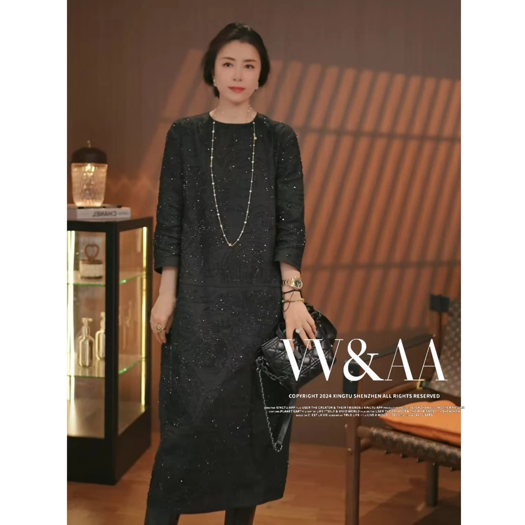 VV&AA 新款春季法式气质高级感大气长袖连衣裙 SH4110