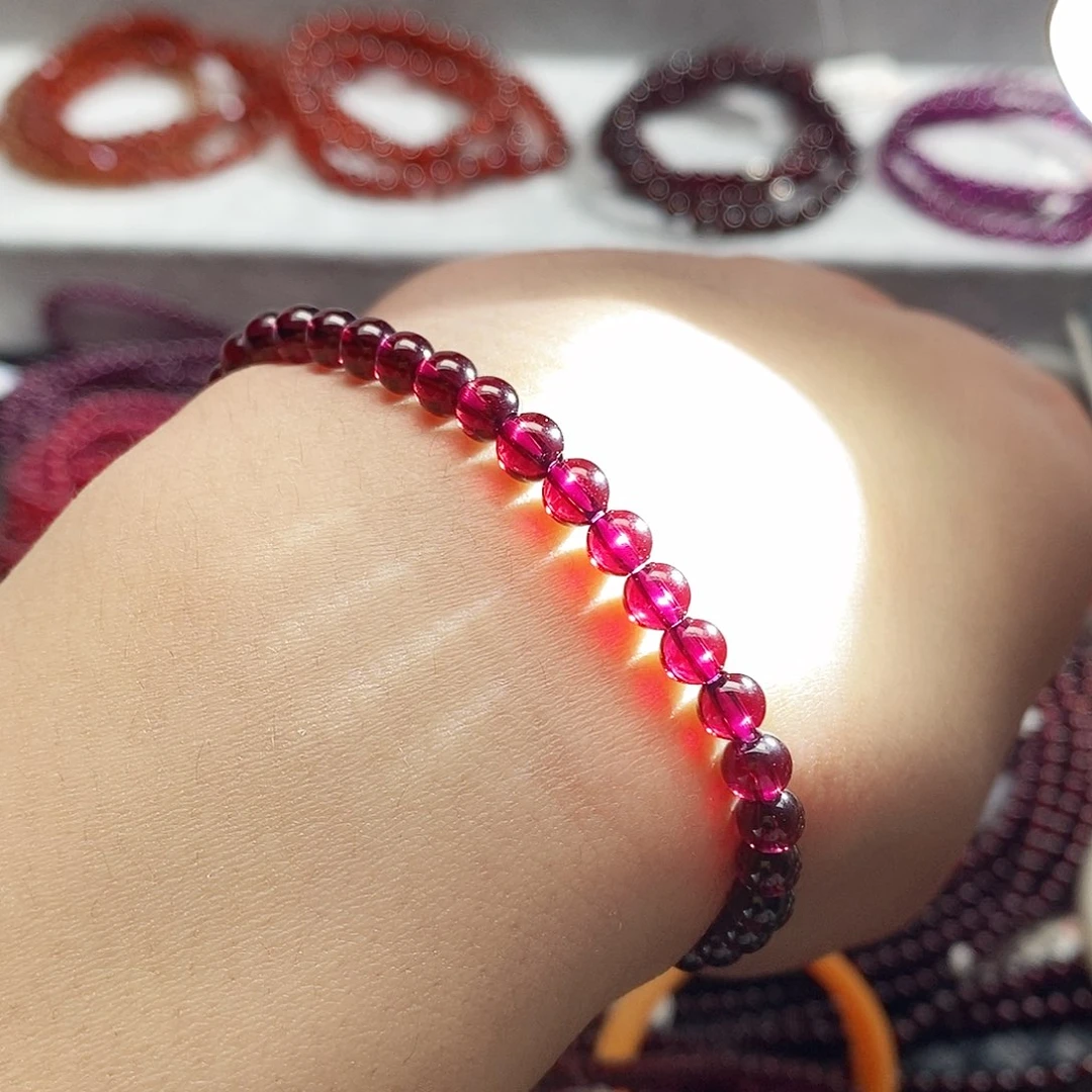 石榴石手链未镶嵌5mm天花板玫红9A