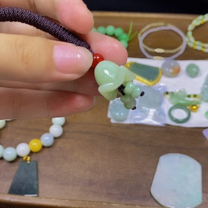 散珠翡翠天然缅甸翡翠A货