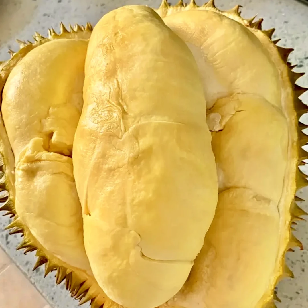 正宗泰国树熟火山金枕鲜榴莲现场开果不保出肉率每斤同城送核小金枕泰国