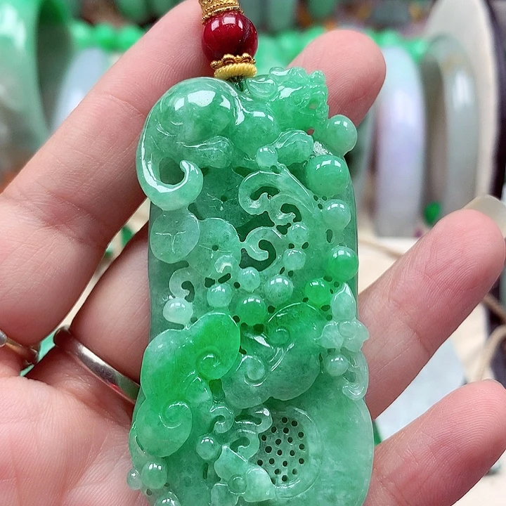 颈饰银S925镶嵌翡翠翡翠