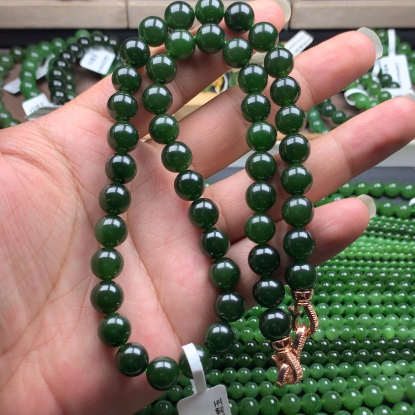 【闪购商品】颈饰未镶嵌和田玉（碧玉）卡10