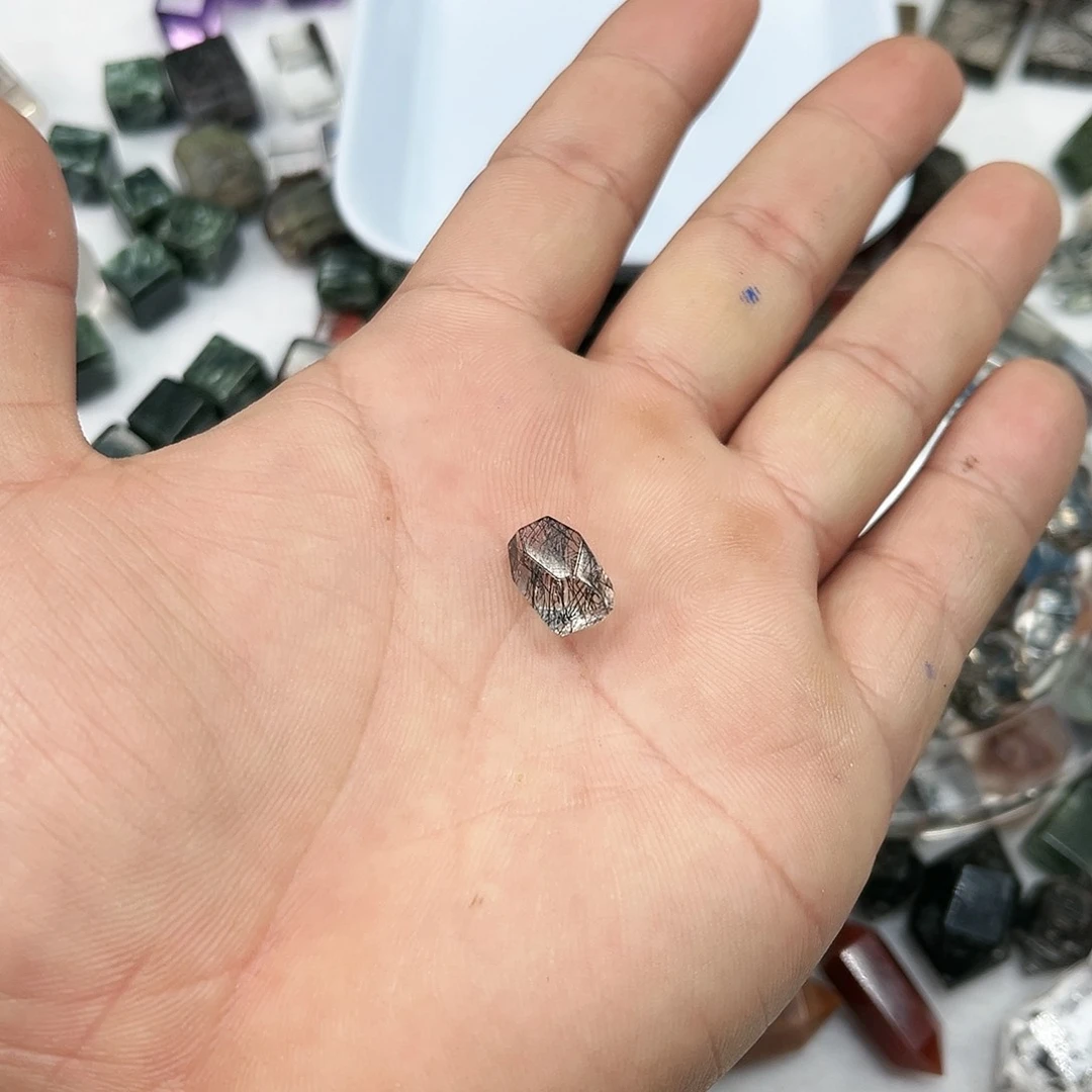 水晶水晶未镶嵌一***?9号