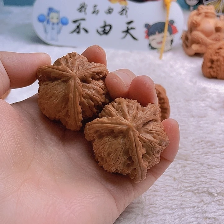 吊坠文玩核桃没***兽三棱