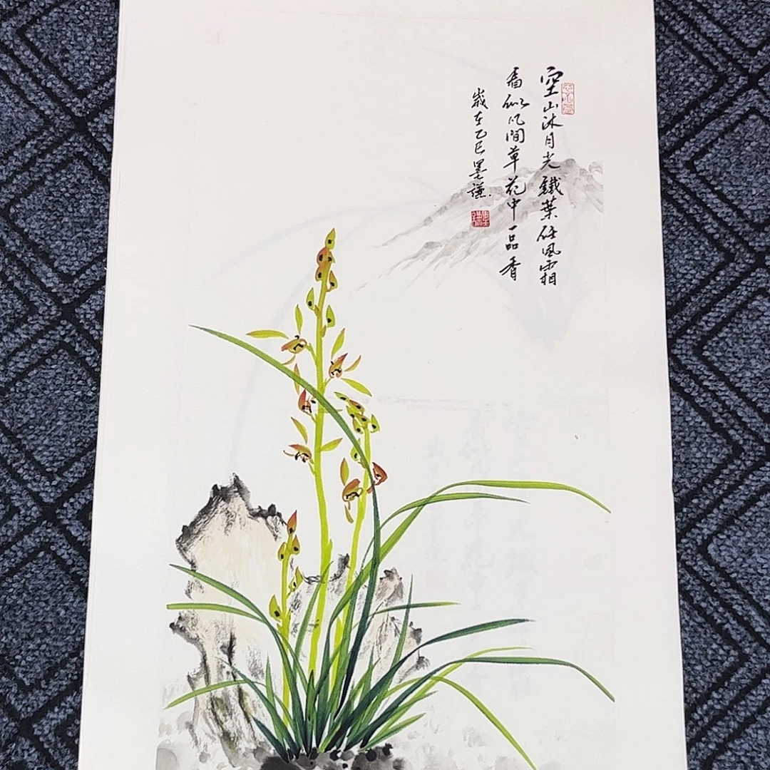 微***国画墨谦老师四尺四开花鸟作品旭