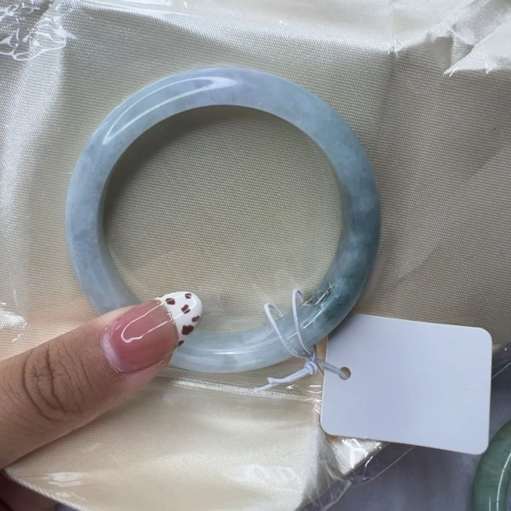 翡翠未镶嵌手链22222222222222222