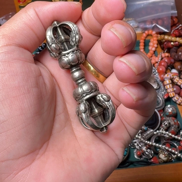 木质类藏传金刚吊坠项链锁骨