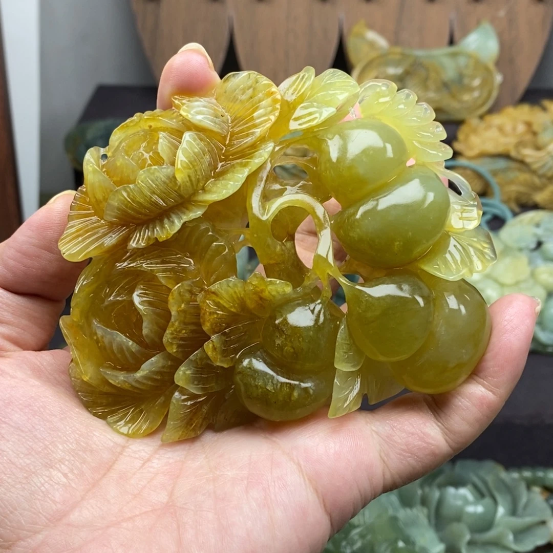 泓***ì蛇纹石玉未镶嵌吊坠(赠链)