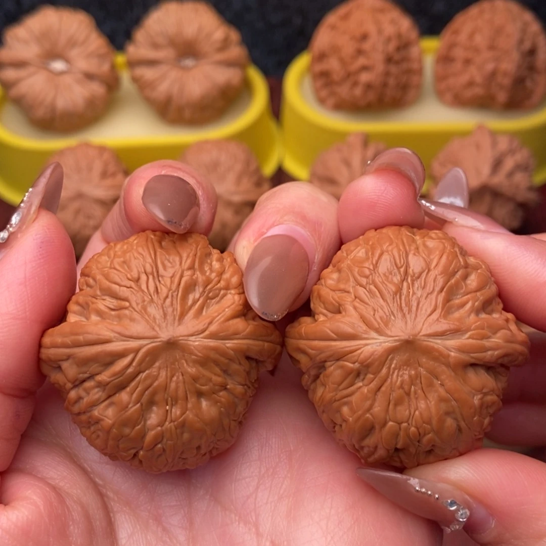 把件文玩核桃37红皮 铁锤