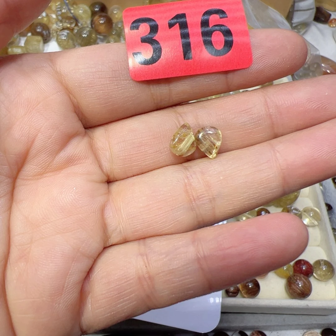 水晶颈饰未镶嵌惊****6天然