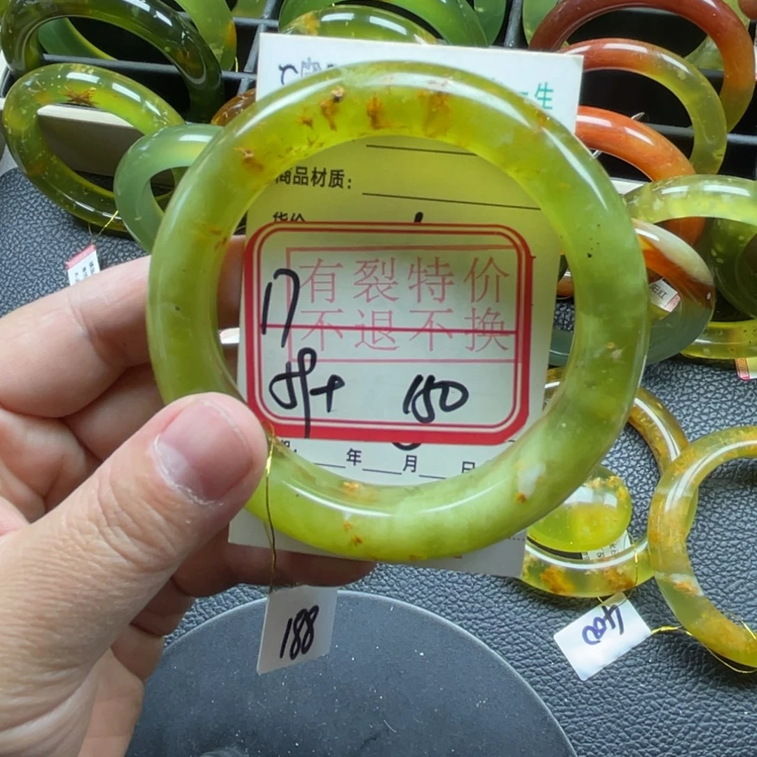 未镶嵌蛇纹石玉手镯有裂手镯特价不退不换