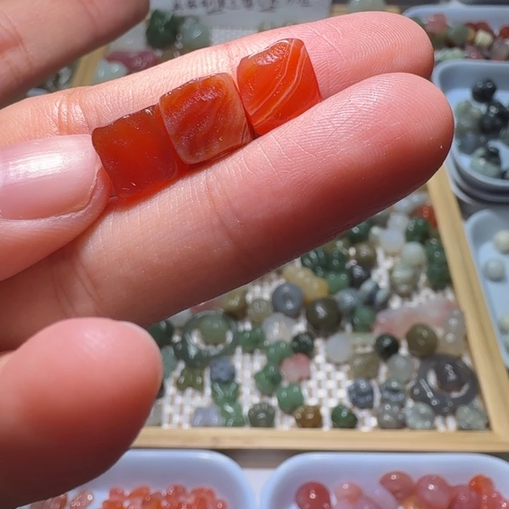 和田玉未镶嵌珠宝半成品