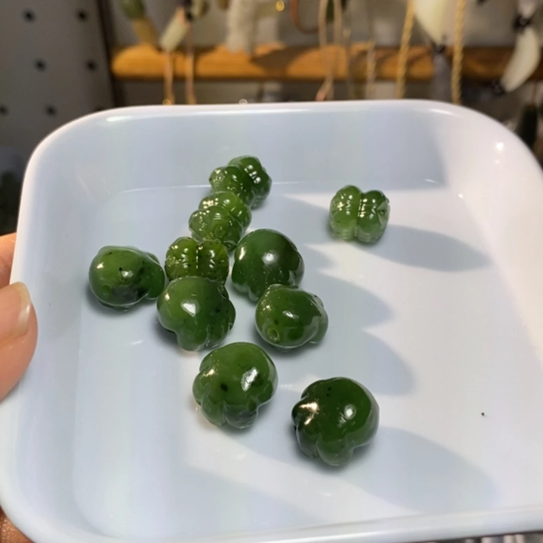 燕***9和田玉未镶嵌手链微瑕总价284