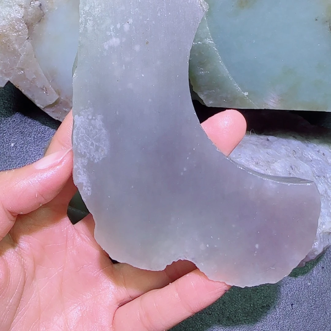 和田玉未镶嵌珠宝半成品