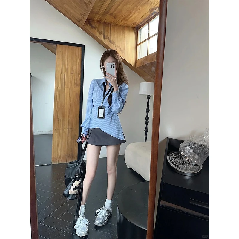 通勤风蓝白条纹长袖衬衣女2025春季新款高腰显瘦包臀休闲短裙套装