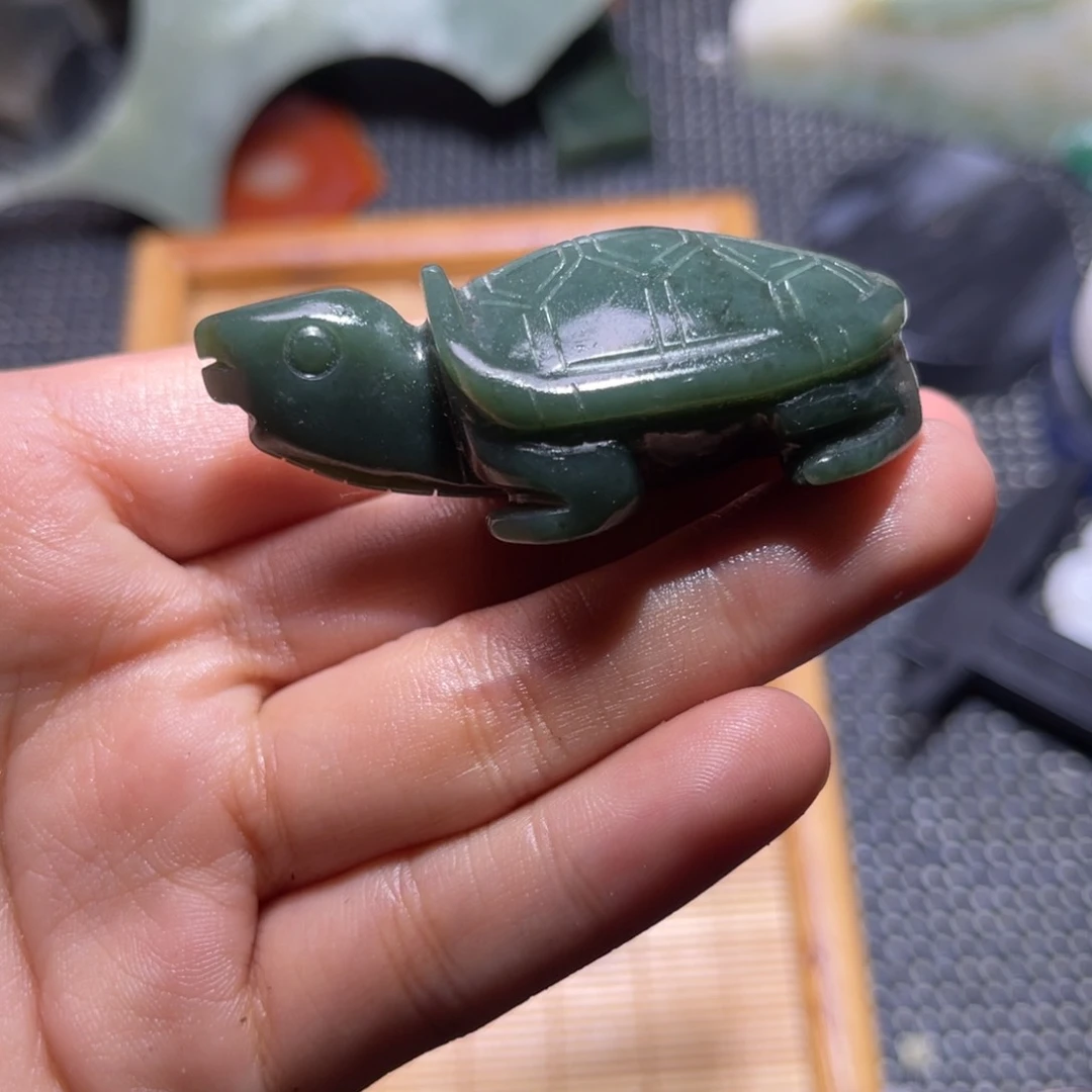 未镶嵌和田玉（子料）挂件