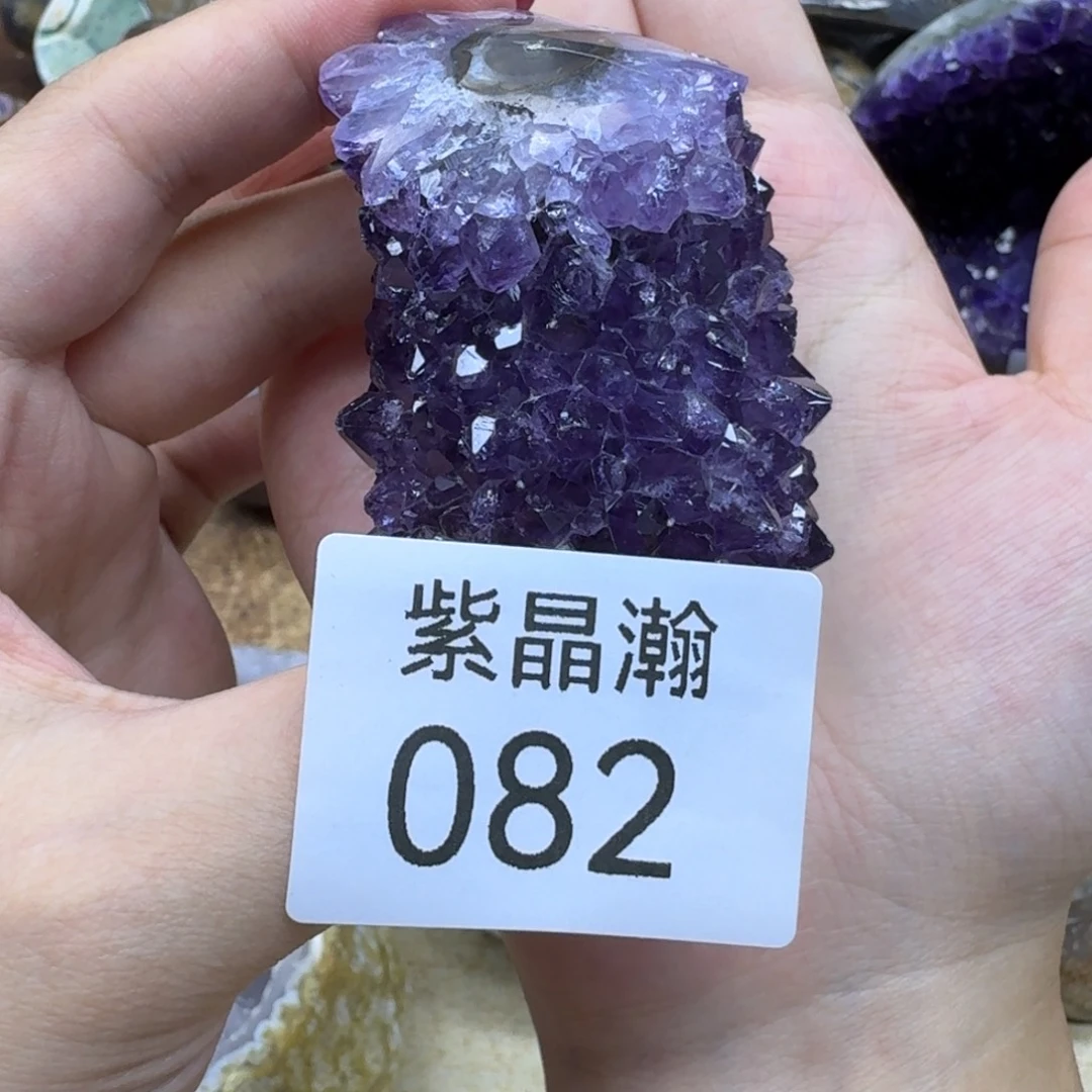未镶嵌水晶大型摆件（非配饰）