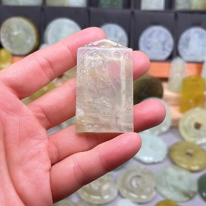 未镶嵌蛇纹石玉颈饰