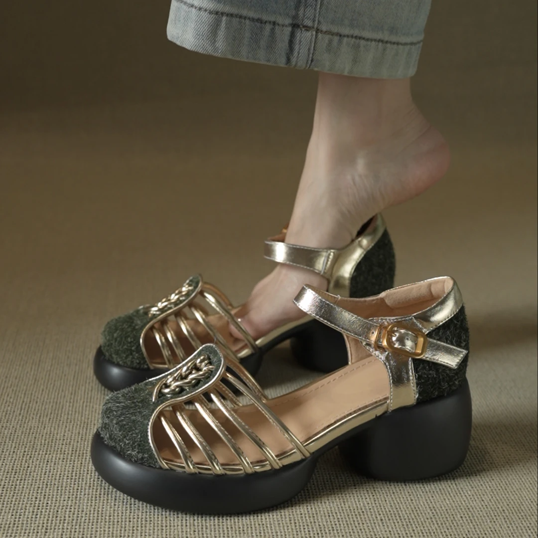 2025新款女士超舒适里外全皮7cm粗跟包头时尚百搭复古罗马风猪笼