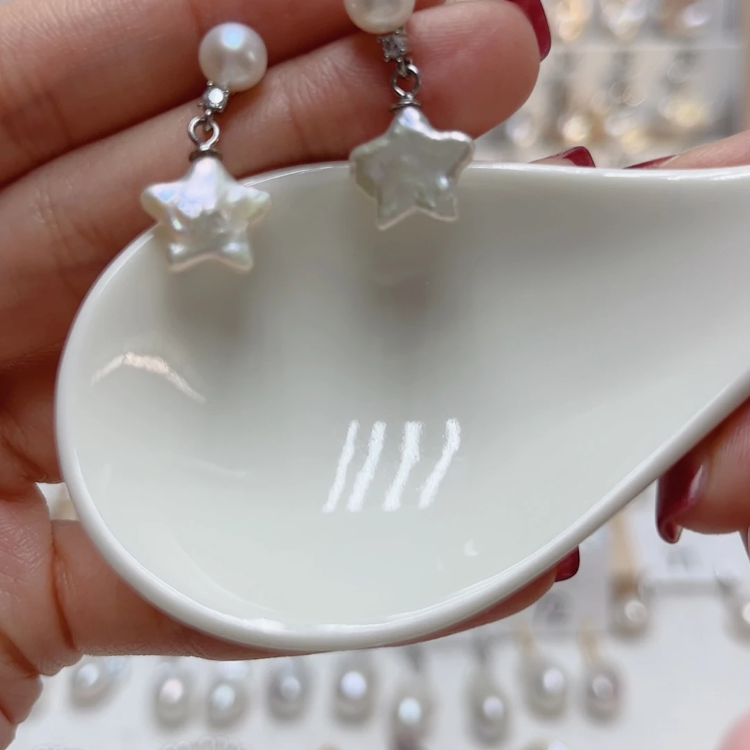 未镶嵌淡水珍珠颈饰