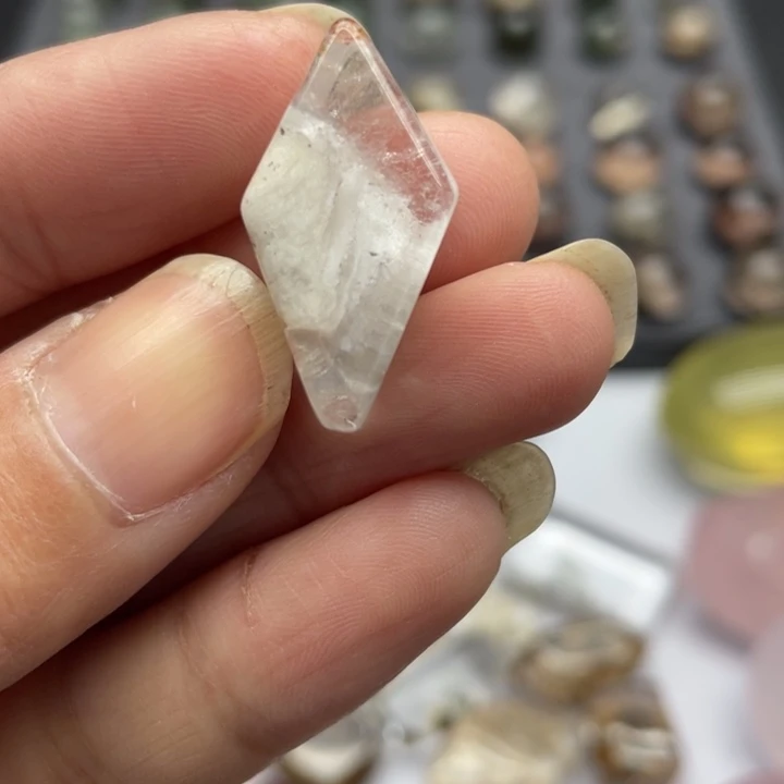 纯天然幽灵碧玺（处理）