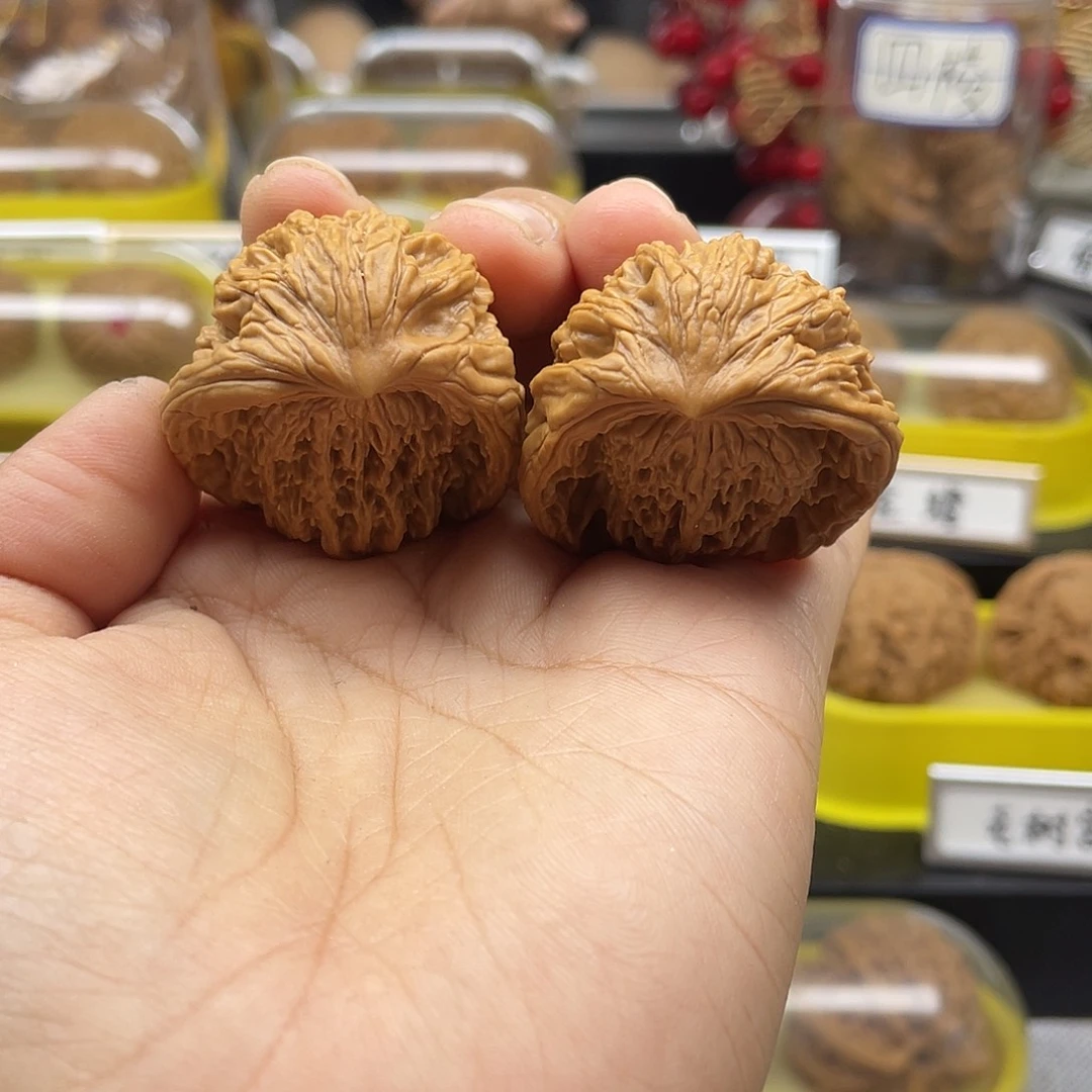 文玩核桃把件全品虎头蛇36